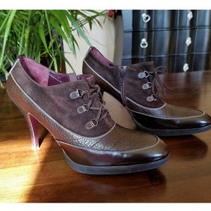 Via Spiga Leather Oxford Heels in Maroon