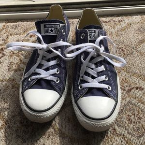 Navy Blue Converse Low Top All Stars Chucks