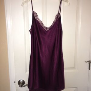 L NWT VS SLIP