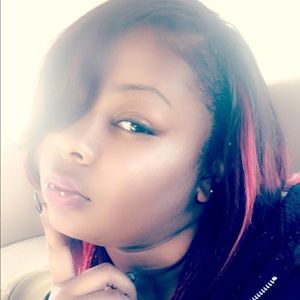 Meet your Posher, Christine