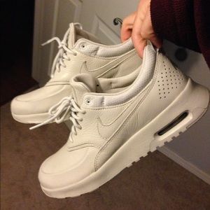 Nike Air Max Thea NWOT