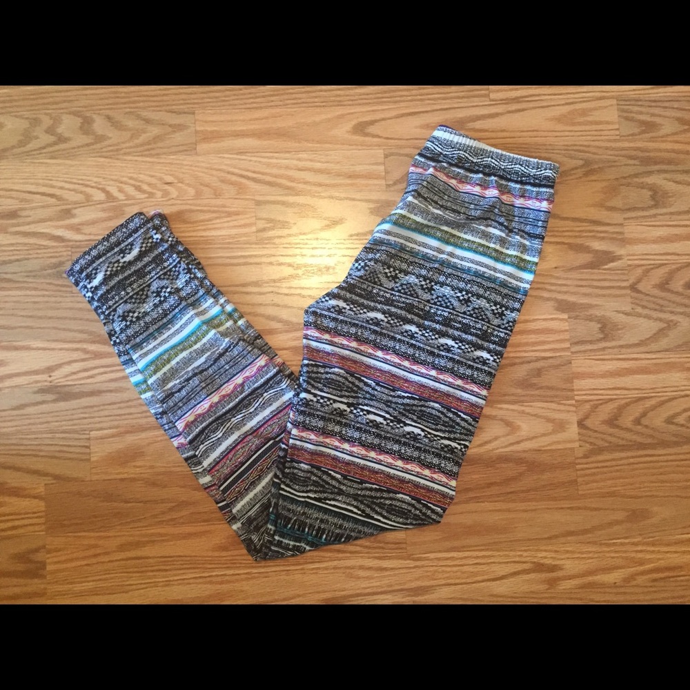 Agnes and Dora leggings