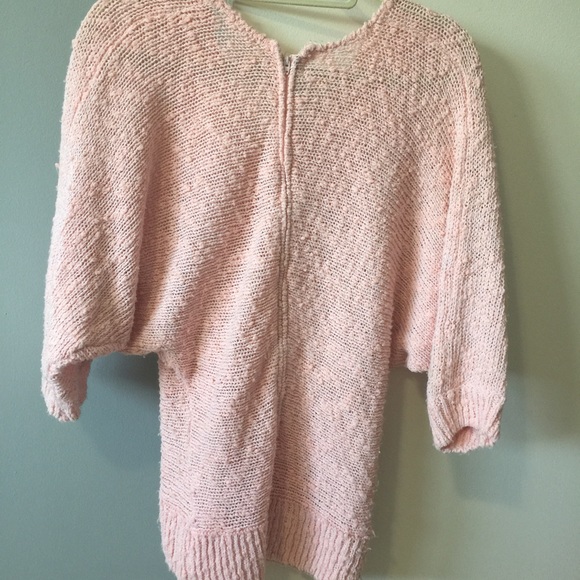 Pink knit top - Picture 3 of 3