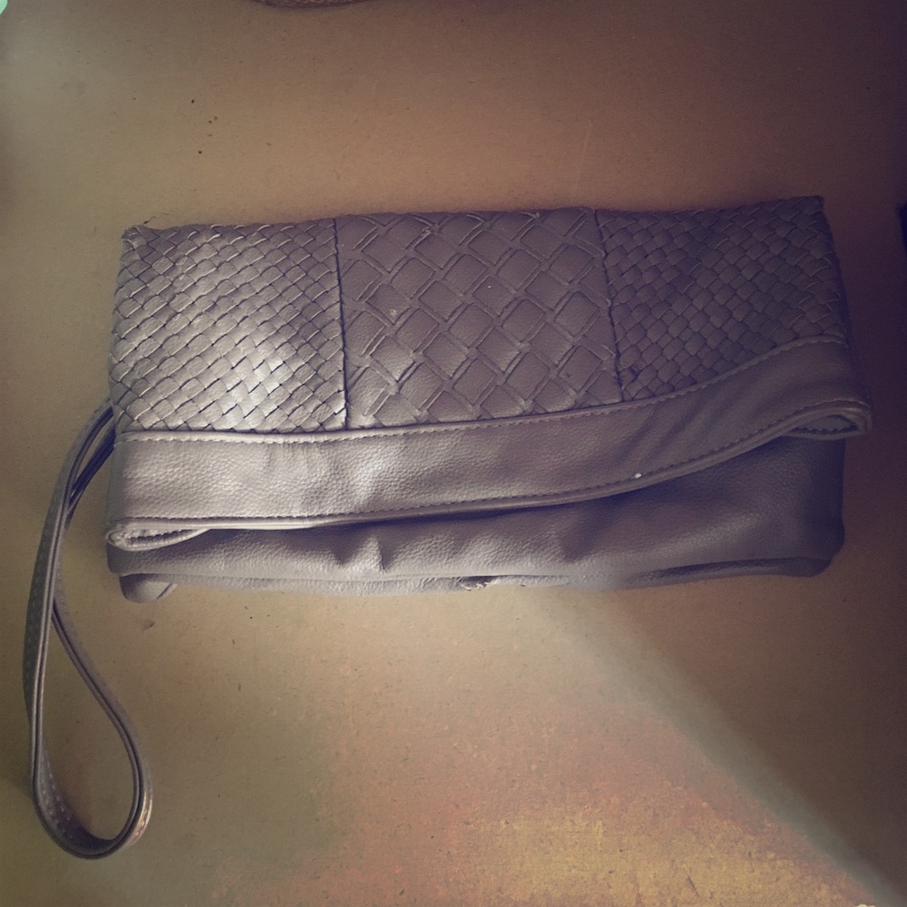 Cute clutch