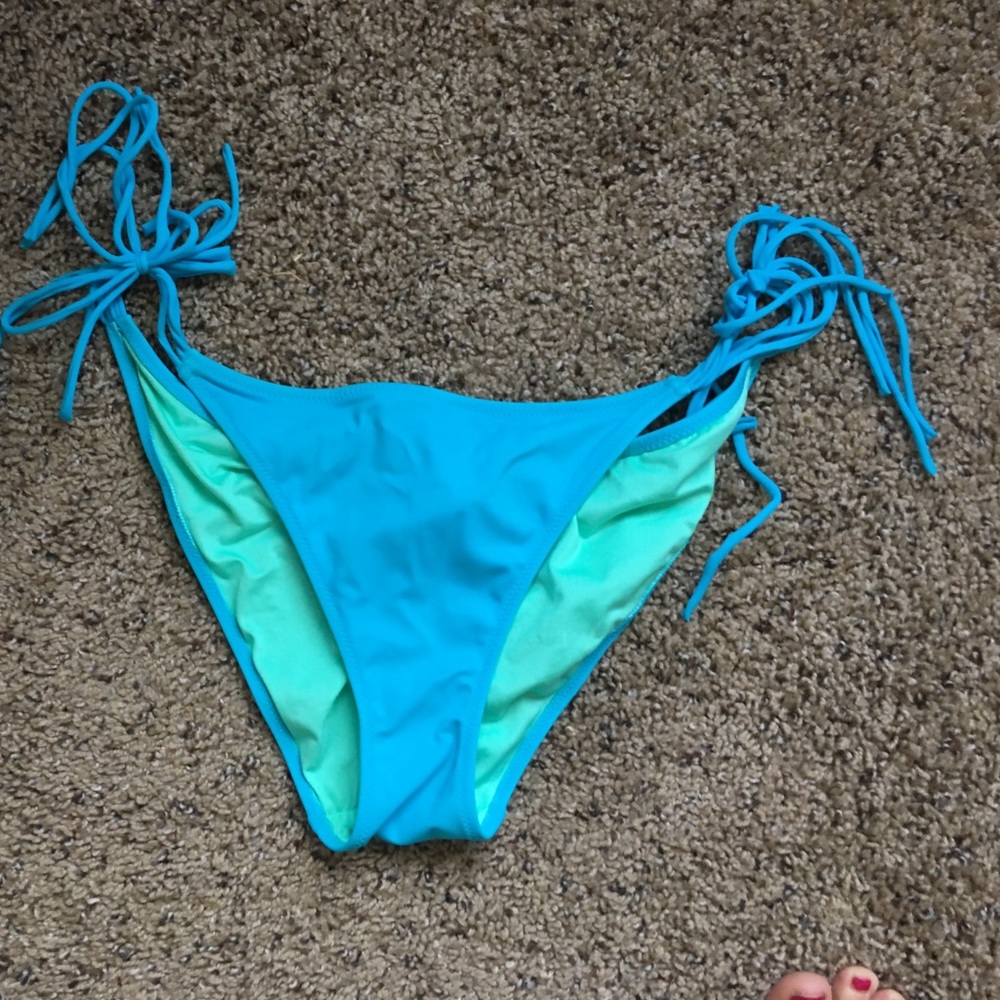 Bikini swimsuit bundle
