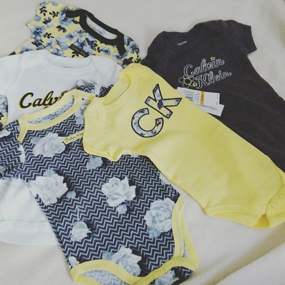 Calvin Klein Other - NWT CALVIN KLEIN BABY GIRL 5 PC SET
