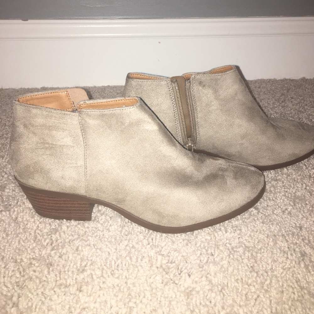 Brand New Beige Booties 7.5