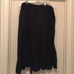 Flare black skirt