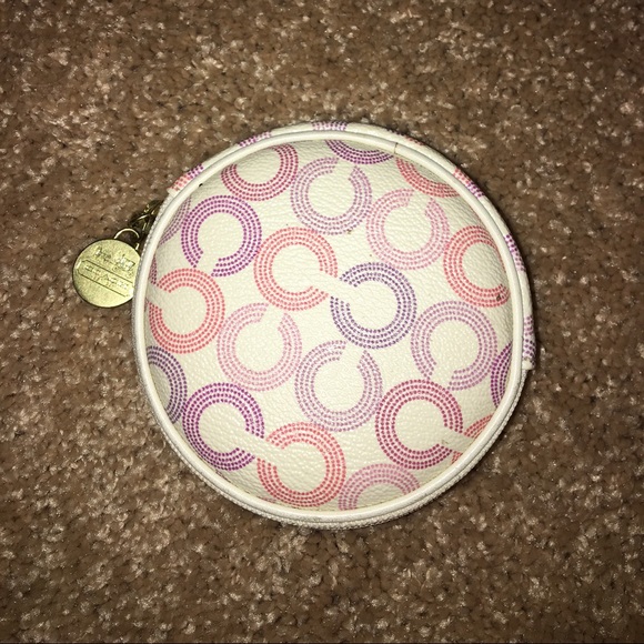 Coach Coin Pouch - Picture 1 of 4