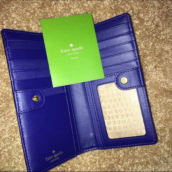 Kate Spade Wallet NWOT - Picture 3 of 4