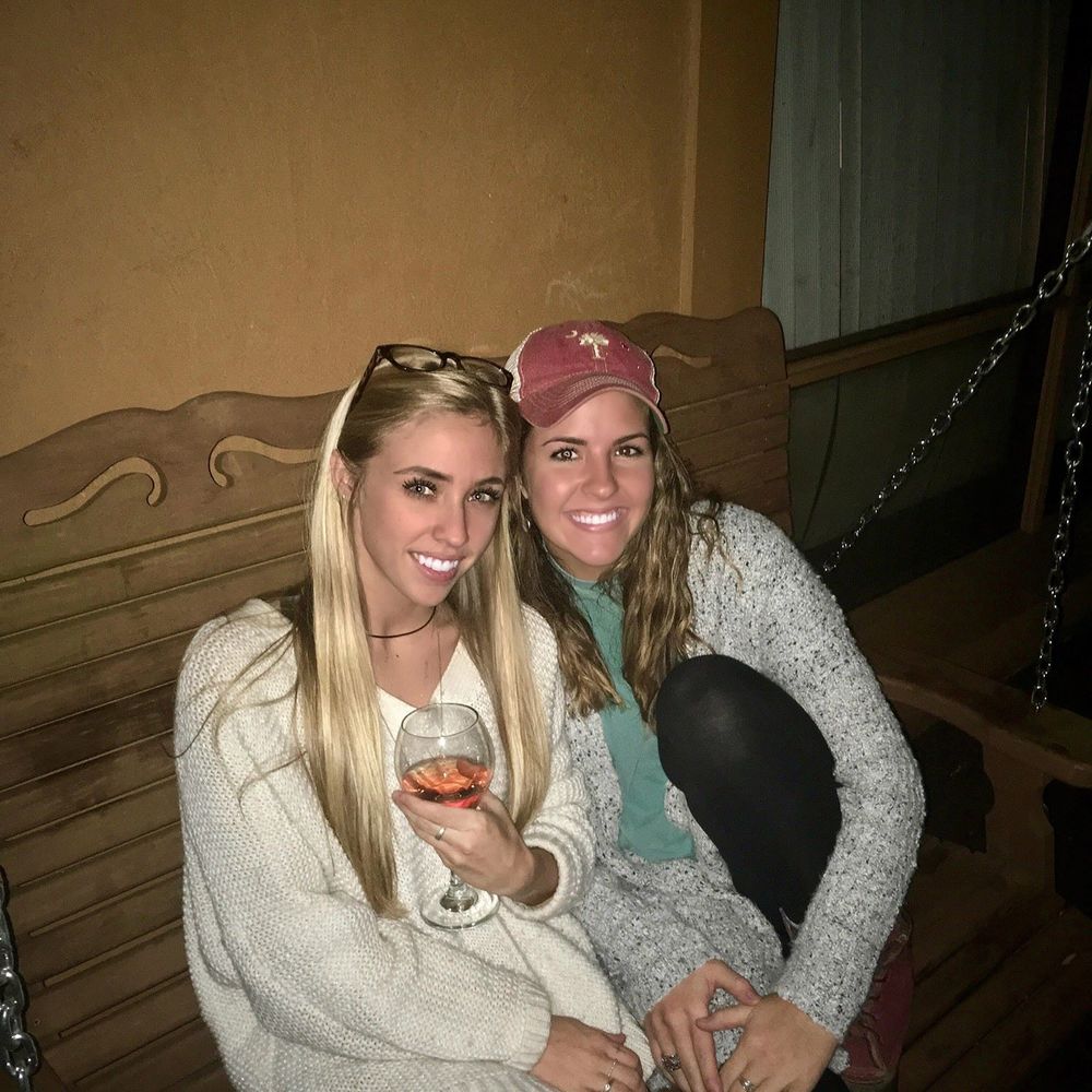 Meet your Posher, Elana