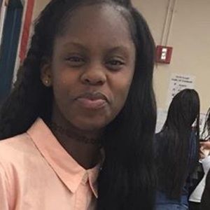 Meet your Posher, Janaya