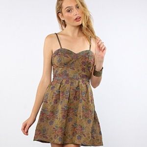 NWT FREE PEOPLE TAPESTRY FLORAL DRESS IN NATURAL 8