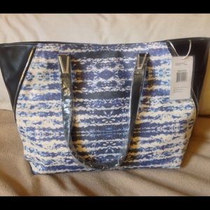 Danielle Nicole tote NWT