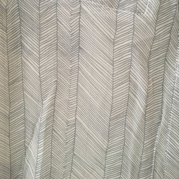 Quiksilver sleeveless blouse - Picture 4 of 5