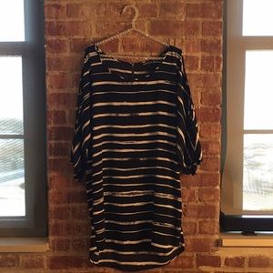 EXPRESS 3/4 split sleeve striped dress