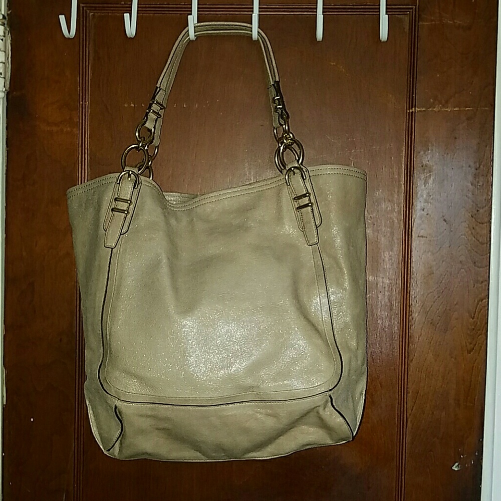 Large Coach leather tote - Picture 10 of 10