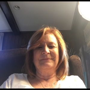 Meet your Posher, Connie