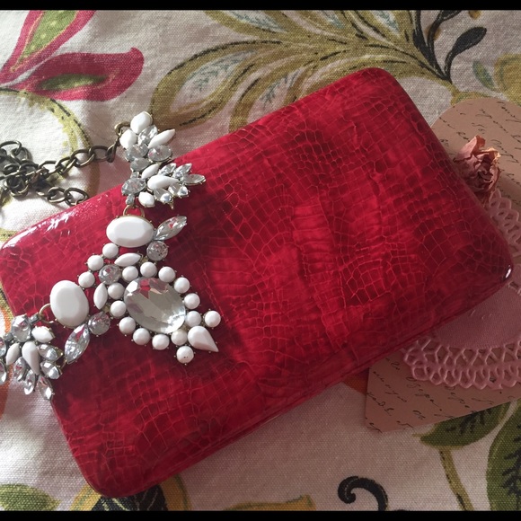 🌹 Boutique Red wallet & checkbook cover 🌹 - Picture 2 of 8