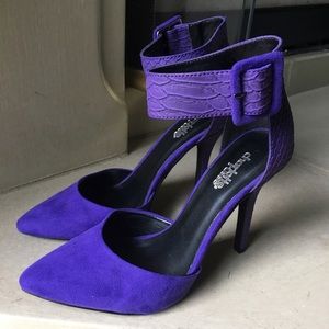 ♥️SALE ♥️ Purple Heels 💜