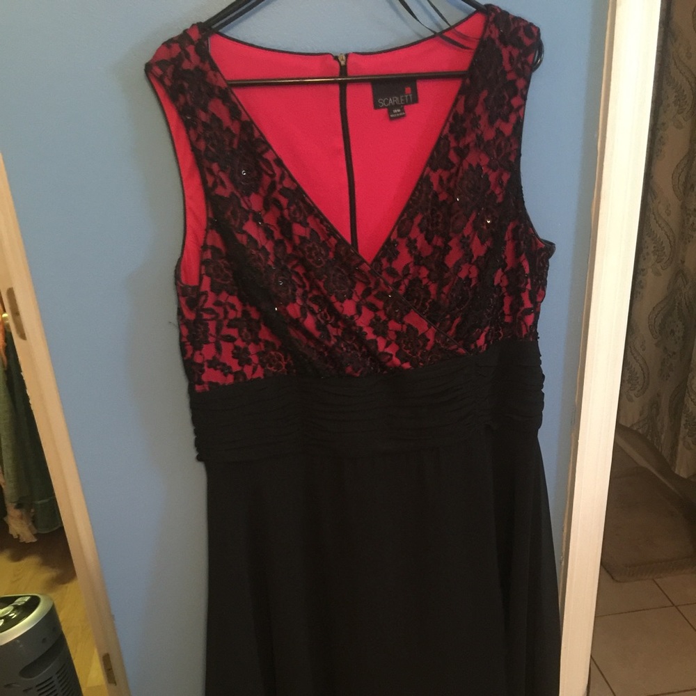 Very cute party dress