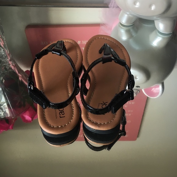 Nordstrom Rack - Picture 3 of 4