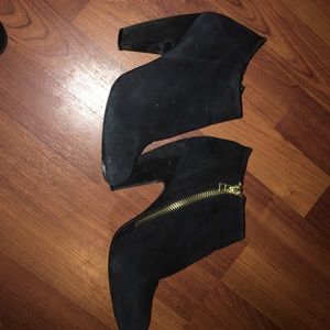 Black suede Steve Madden booties