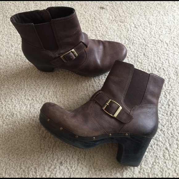 Clarks Shoes - Clarks booties