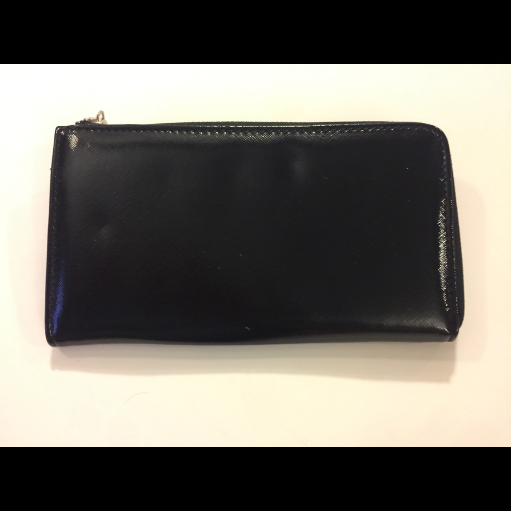 NWOT black clutch