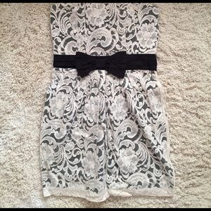 Cream & Black strapless dress!