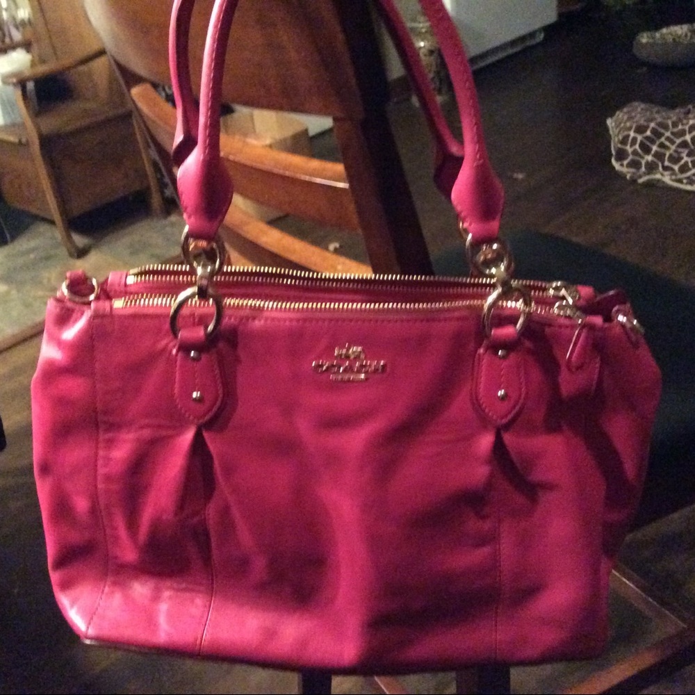 Coach handbag in lightly used condition.