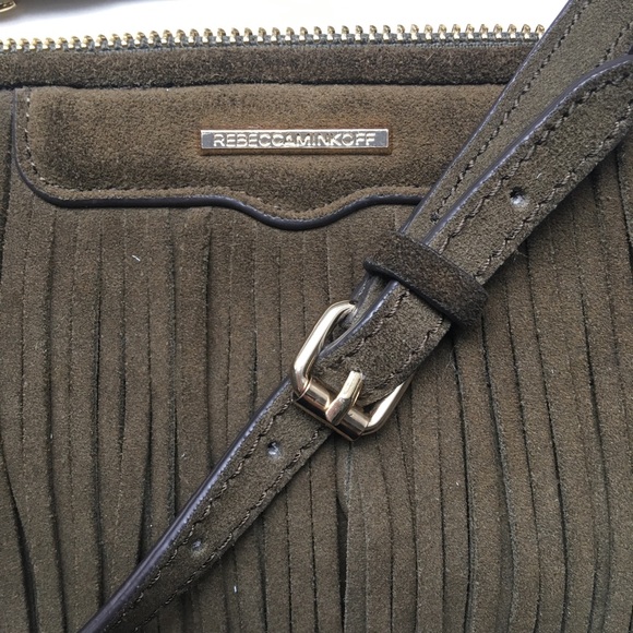 Rebecca Minkoff Bags - Rebecca Minkoff Finn Crossbody Bag in Olive Green Rebecca Minkoff Bags - Rebecca Minkoff Finn Crossbody Bag in Olive Green