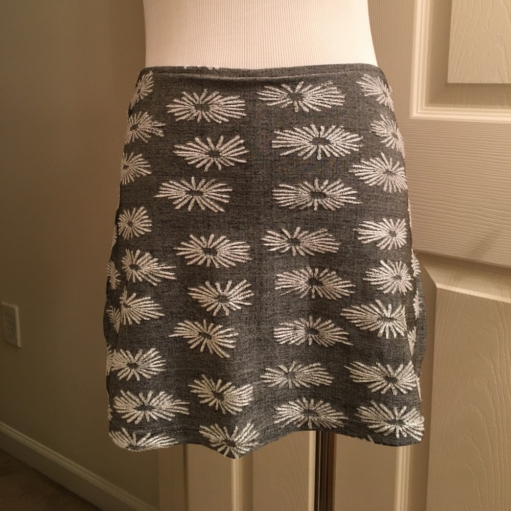 Silver/grey skort