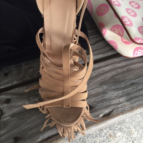 Wedge sandal - Picture 2 of 3