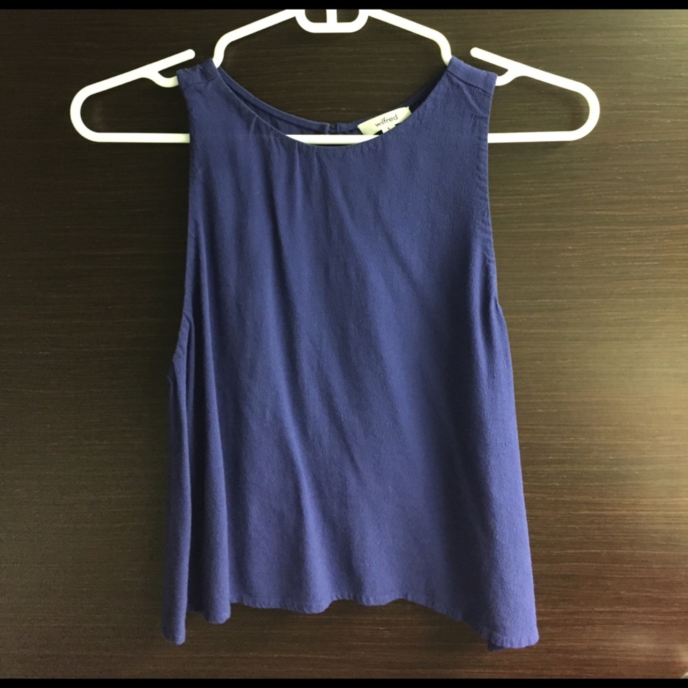 Aritzia Wilfred tank