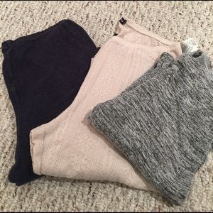 3 pairs of leggings!!