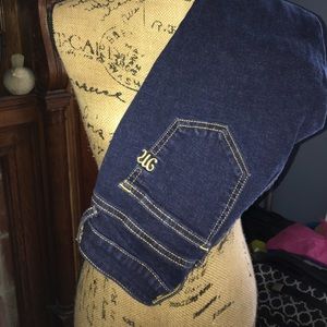 Miss Me Jeggings 😍