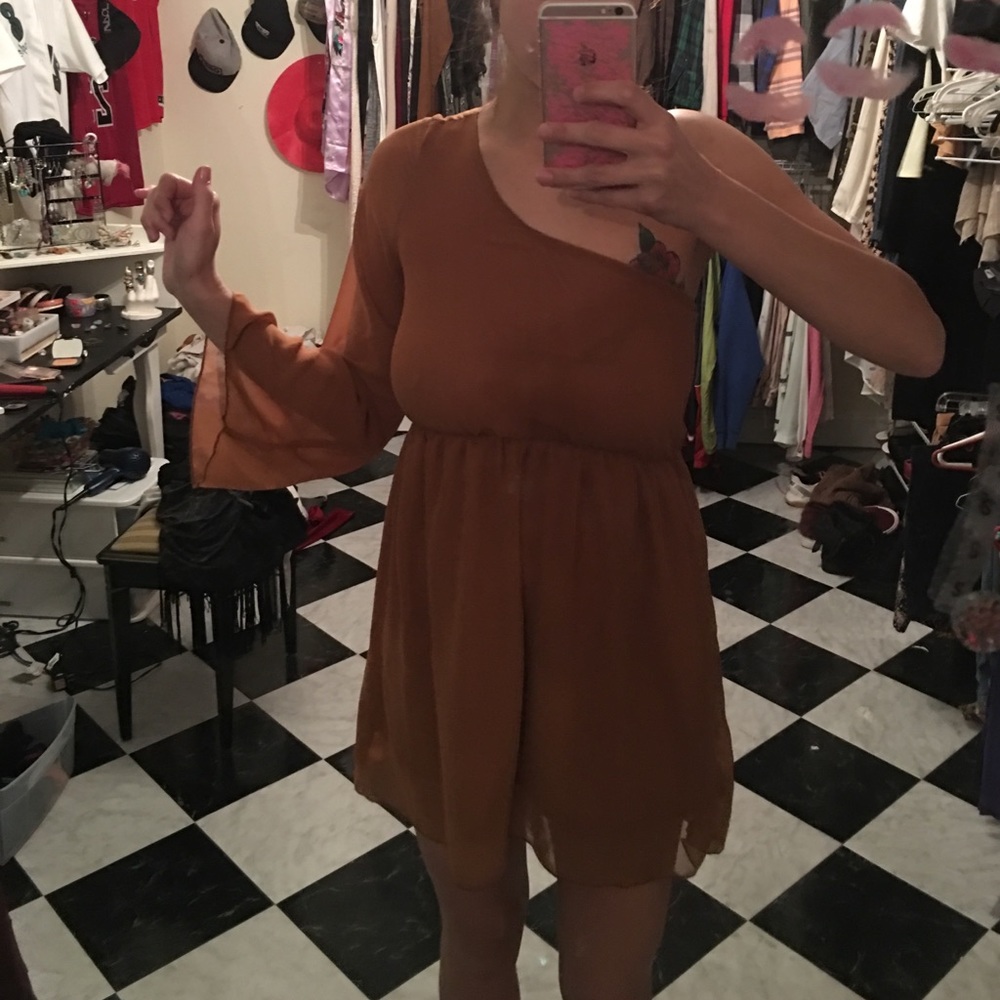Dress!