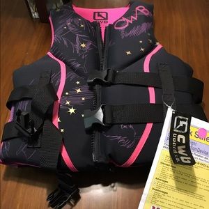 CWB life jacket