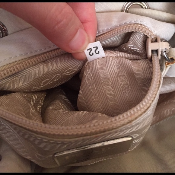 Vintage Prada nylon backpack from the 1980s - Picture 3 of 8