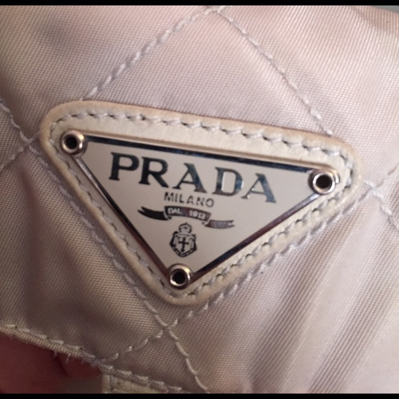 Vintage Prada nylon backpack from the 1980s - Picture 6 of 8