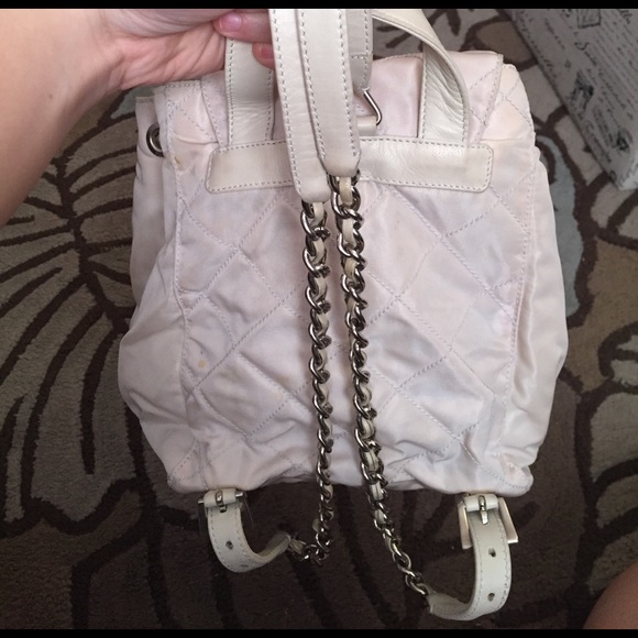 Vintage Prada nylon backpack from the 1980s - Picture 7 of 8