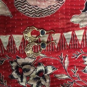 Madewell Ethnic gold earrings