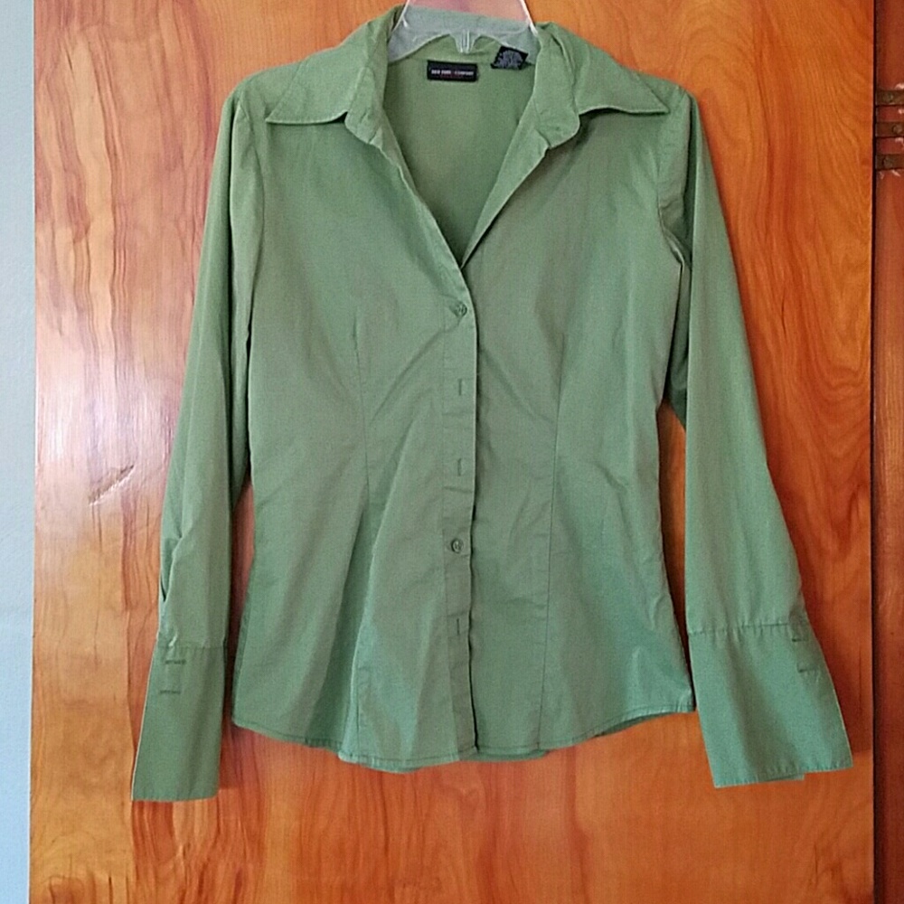 New York and Company blouse ✔MAKE OFFER ✔