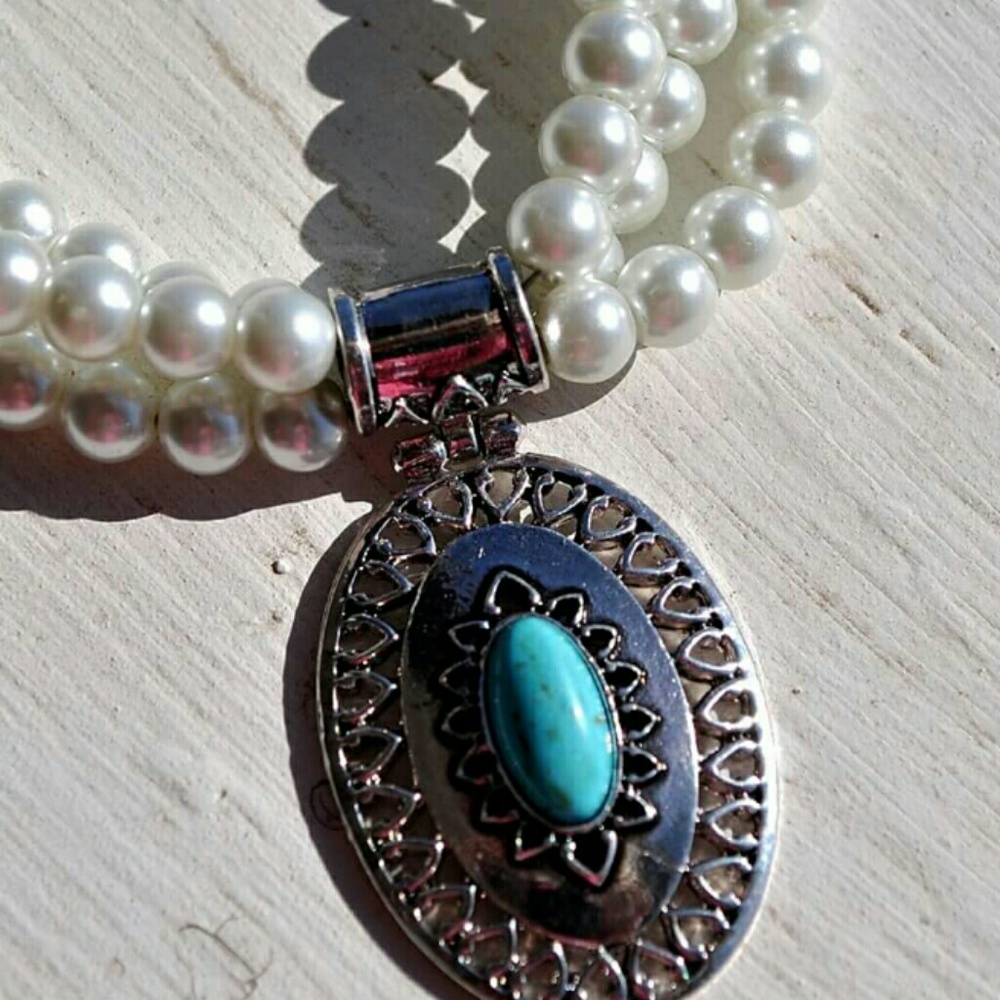 Pearl and Turquoise choker New handmade by me!