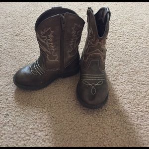 Cherokee cowgirl boots