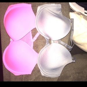 2 for $28 !! 34D VS Pink razorback bras!