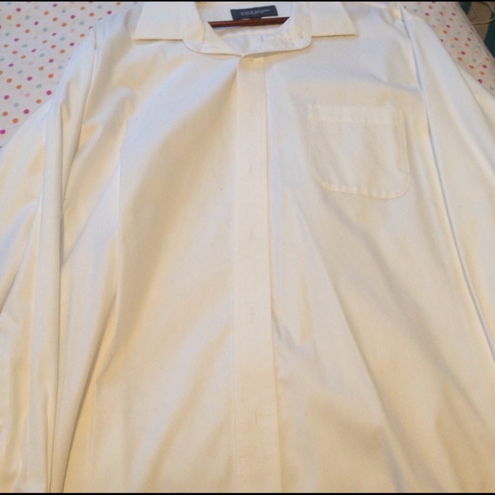 Men's dress shirt