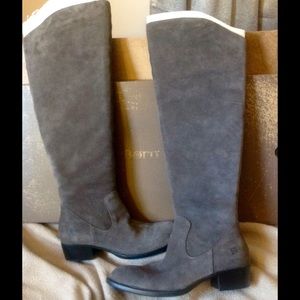 Born over the knee boot. NEW Authentic