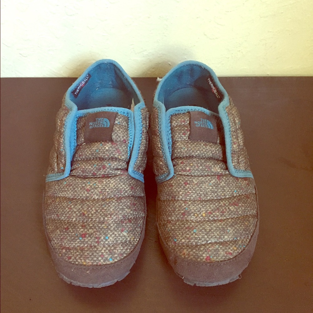North face Thermoball Slip on Shoes